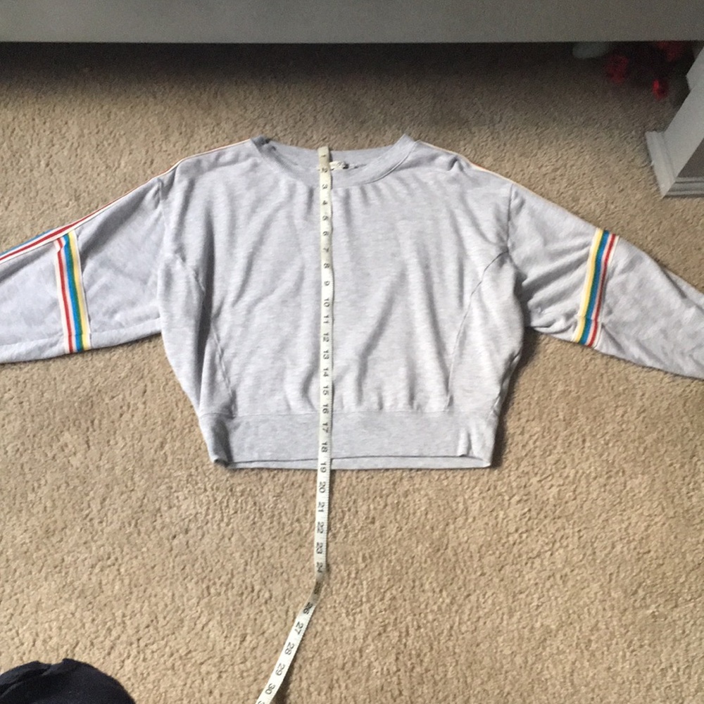 Sweatshirt